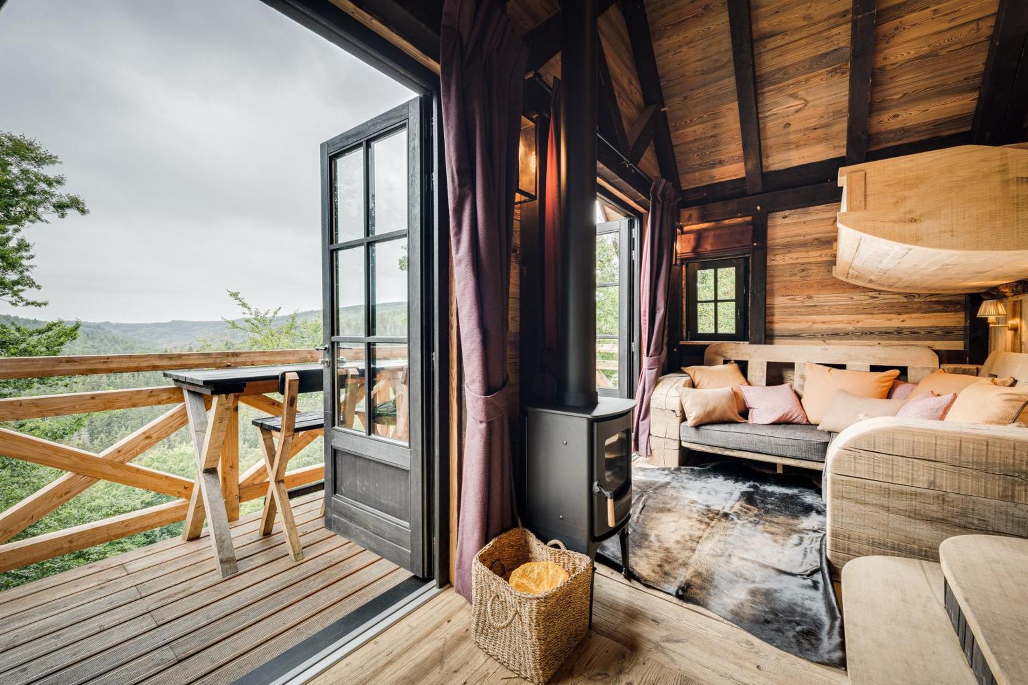 Les Cabanes De Rensiwez Mabompre 외부 사진