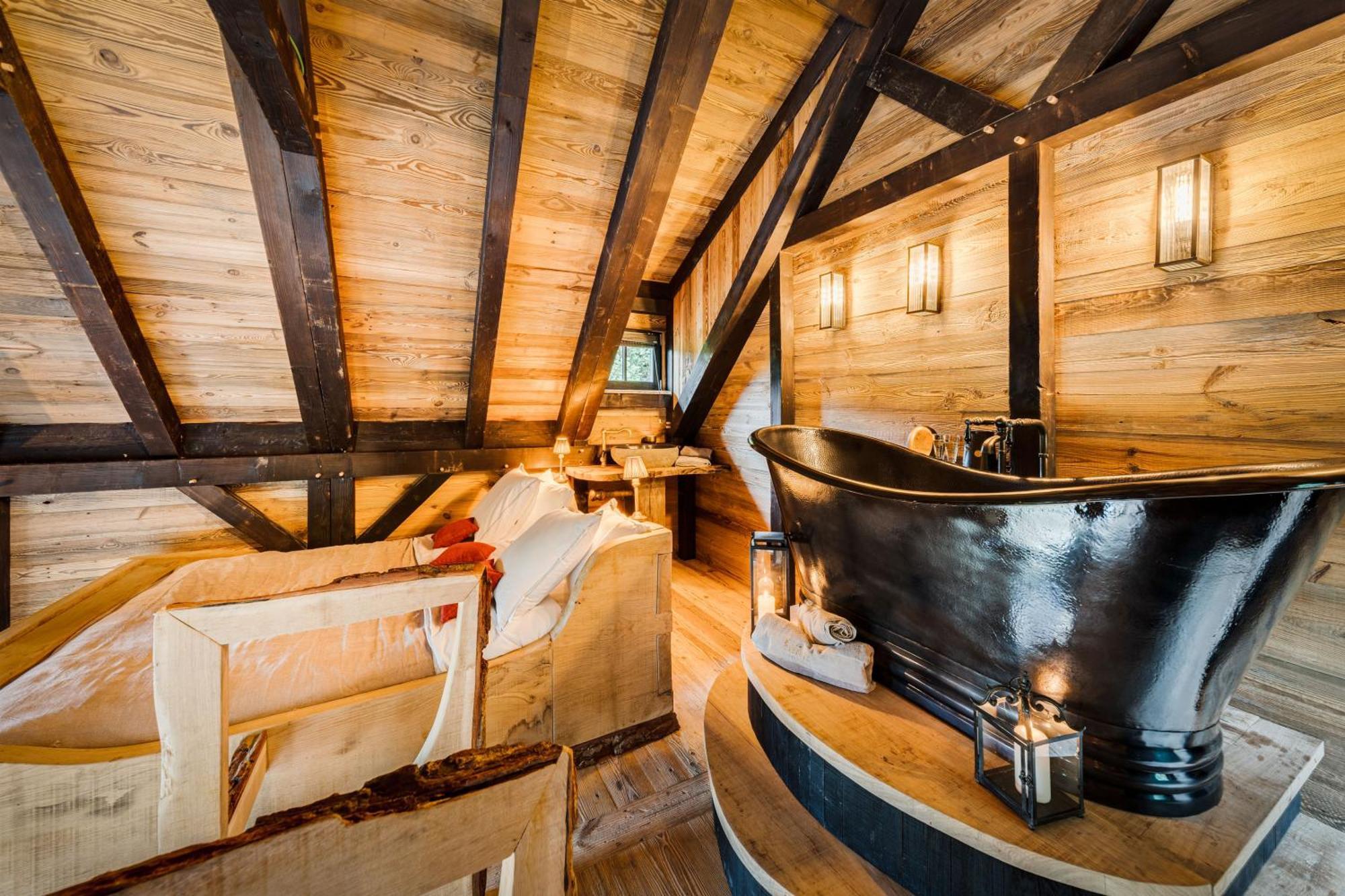 Les Cabanes De Rensiwez Mabompre 외부 사진