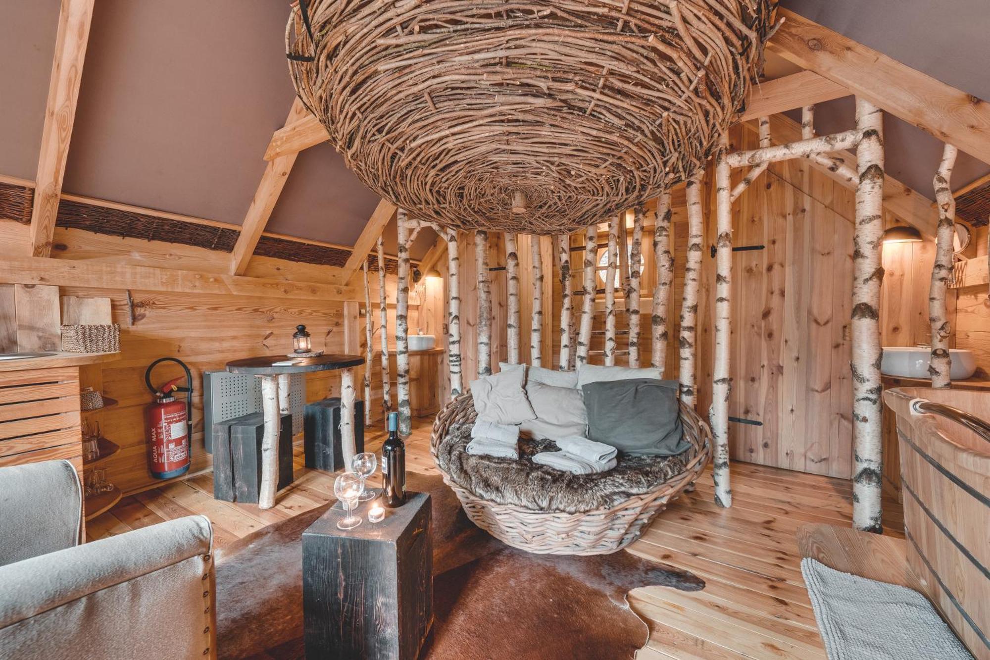 Les Cabanes De Rensiwez Mabompre 외부 사진