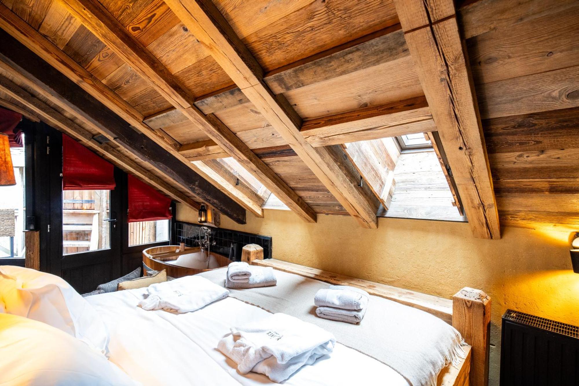 Les Cabanes De Rensiwez Mabompre 외부 사진